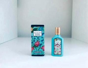 Gucci, Flora Gorgeous Jasmine Miniatuur beschikbaar voor biedingen