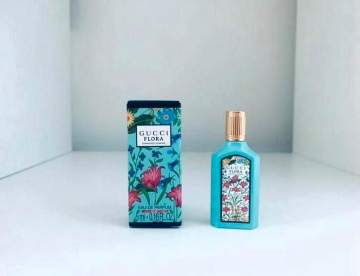 Gucci, Flora Gorgeous Jasmine Miniatuur, Sieraden, Tassen en Uiterlijk, Uiterlijk | Parfum, Nieuw, Ophalen of Verzenden