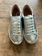 Zilverkleurige sneakers Stradivarius maat 37, Ophalen of Verzenden, Zo goed als nieuw, Wit, Sneakers of Gympen