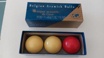 Blauwe doos belgianaramith balls, super aramith de luxe  beschikbaar voor biedingen