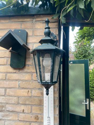 Buitenlamp beschikbaar voor biedingen