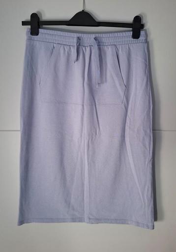 Rok is lila stretchstof van Mangp maat L/40 beschikbaar voor biedingen