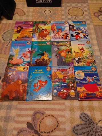 12 Dinsey kinderboeken  beschikbaar voor biedingen