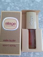 parfumminiatuur met doosje alliage estee lauder sport spray, Ophalen, Zo goed als nieuw, Miniatuur