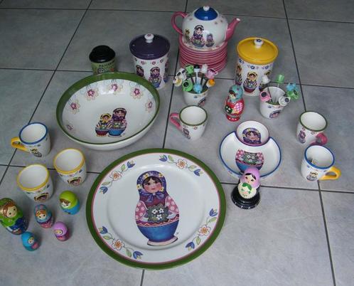 Verschillende delen van het Matroesjka servies Jet by ter St, Huis en Inrichting, Keuken | Servies, Nieuw, Overige typen, Overige stijlen