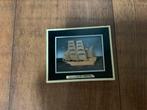 Ingelijst schip gemaakt van kurk, Ophalen of Verzenden, Zo goed als nieuw, Motorboot, Kaart, Foto of Prent