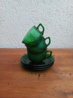 Arcoroc frosted green. Vintage kop en schotels. Retro, Huis en Inrichting, Keuken | Servies, Ophalen of Verzenden, Zo goed als nieuw