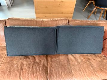Stevige loungekussens 65x40x10 beschikbaar voor biedingen
