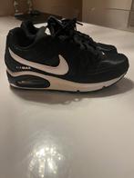 Nike sneakers zwart met wit air max command maat 39, Kleding | Dames, Schoenen, Zwart, Nike, Ophalen of Verzenden, Sneakers of Gympen