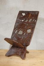 Handgesneden Oost-Afrikaanse houten vouwstoel, Antiek en Kunst, Ophalen of Verzenden