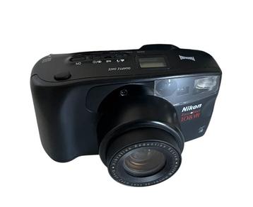 Nikon zoom toch 105 VR (zoom 700 VR) incl. Nieuwe accu’s! beschikbaar voor biedingen