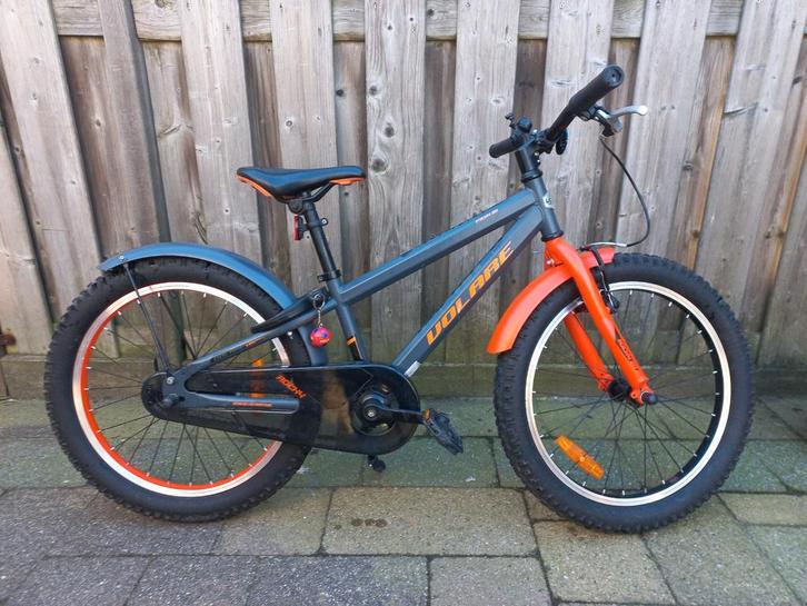 Volare Rocky 20 inch kinderfiets - Grijs/Antraciet/Oranje, Fietsen en Brommers, Fietsen | Jongens, Gebruikt, 20 inch, Handrem