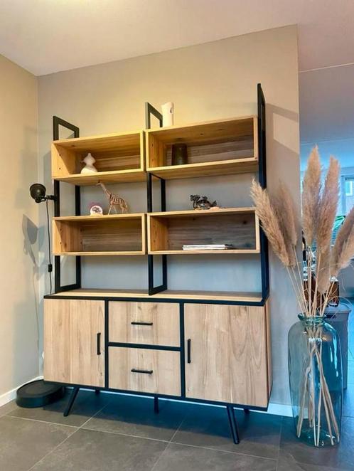 Xooon Kinna kast – 150x35x210 cm, Huis en Inrichting, Kasten | Dressoirs, Zo goed als nieuw, 25 tot 50 cm, Ophalen