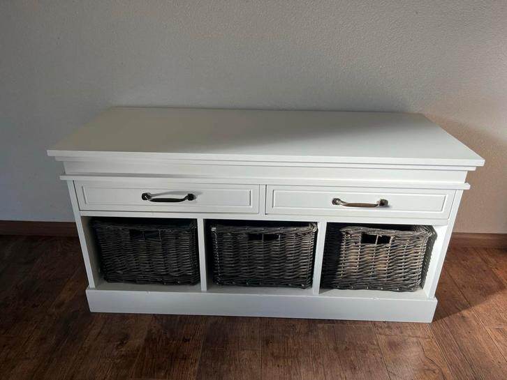 Witte opbergbank met manden, Huis en Inrichting, Kasten | Dressoirs, Gebruikt, 100 tot 150 cm, 25 tot 50 cm, Met lade(s), Overige houtsoorten