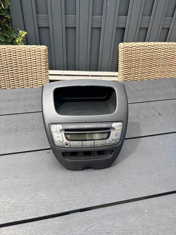 Toyota aygo radio orgineel  beschikbaar voor biedingen