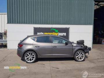 SEAT Leon (5FB) onderdelen (kleur: LS7K) donorauto beschikbaar voor biedingen