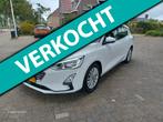 Ford Focus Wagon 1.5 EcoBoost Titanium Business, 65 €/maand, Stof, Gebruikt, Euro 6