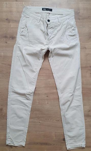 Zara chino broek 30 beschikbaar voor biedingen