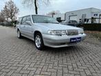 Volvo V90 3.0 Aut 180 pk LPG 1998, Auto's, Oldtimers, Te koop, Zilver of Grijs, Geïmporteerd, 5 stoelen