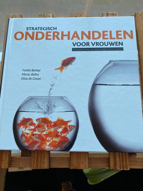 Yvette Berkel - Strategisch onderhandelen voor vrouwen, Boeken, Wetenschap, Zo goed als nieuw, Ophalen of Verzenden