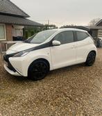 Toyota aygo, Stof, Zwart, Wit, Handgeschakeld