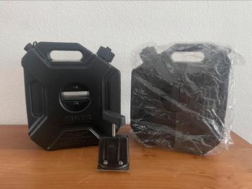 Jerrycans beschikbaar voor biedingen