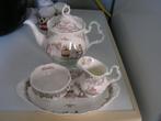 Brambly Hedge theepot+roomstelletje Geen mini, Ophalen of Verzenden, Zo goed als nieuw, Porselein