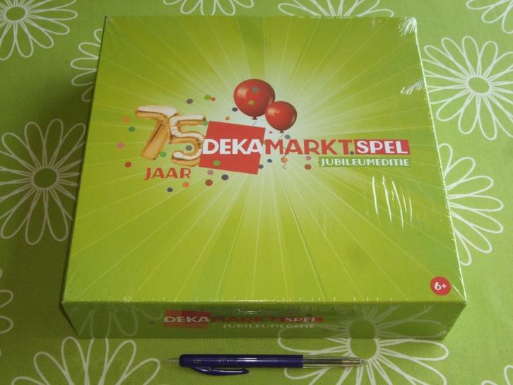 Nieuw in seal: 75 jaar DEKA markt spel - jubileumeditie, Hobby en Vrije tijd, Gezelschapsspellen | Bordspellen, Nieuw, Een of twee spelers
