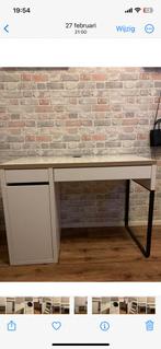 Ikea bureau, Zo goed als nieuw, Ophalen, Bureau