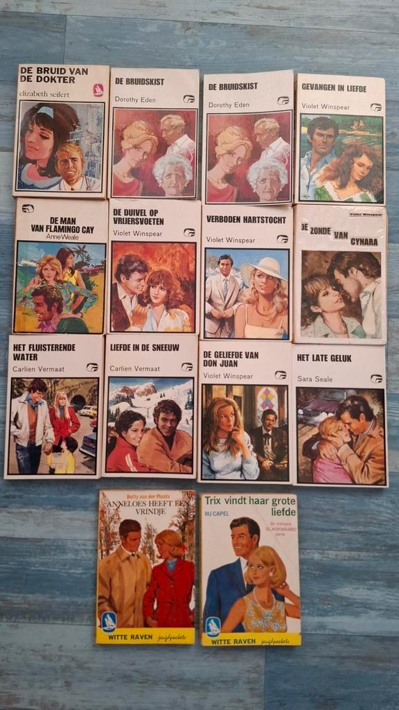 Witte raven pockets S- & M-serie, Boeken, Romans, Gelezen, Nederland, Ophalen of Verzenden