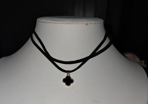 Mooie nieuwe zwarte dubbele ketting met klavertje, Sieraden, Tassen en Uiterlijk, Kettingen, Nieuw, Overige materialen, Zwart