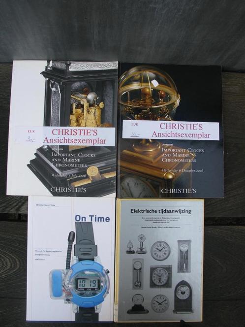 4 BOEKEN OVER KLOKKEN, CHRONOMETERS EN TIJD. EN HORLOGES, Boeken, Hobby en Vrije tijd, Gelezen, Ophalen of Verzenden