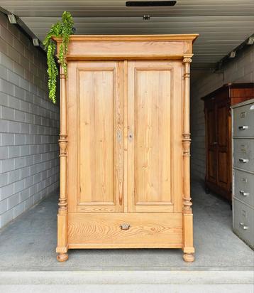 Antieke brocante grenen meidenkast vintage linnenkast kast  beschikbaar voor biedingen