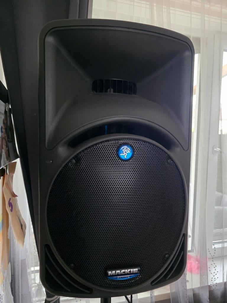4 Mackie SRM 450 Actieve Speakers - Zeer Nette Staat!, Zo goed als nieuw, 120 watt of meer, Front, Rear of Stereo speakers, Ophalen