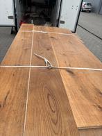 85 m2 eiken multivloer . 19 cm breed. 15 mm dik toplaag 4 mm, Gebruikt, 2e hands product geen info bekend, 2e hands product geen info bekend
