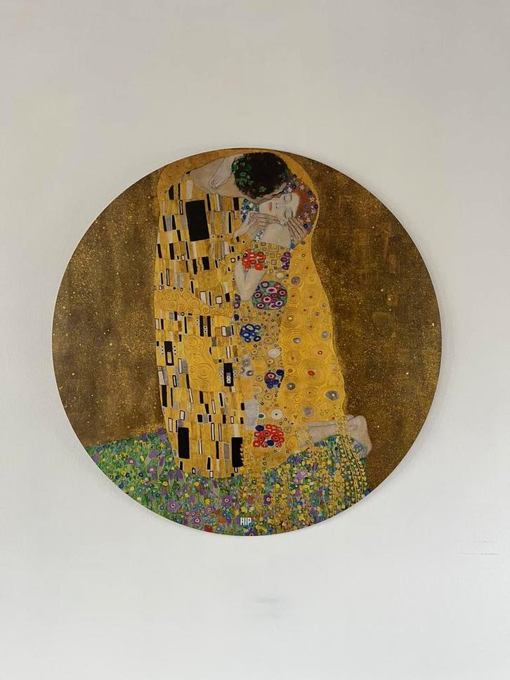 HIP ORGNL wanddecoratie ‘De kus’ 100cm, Antiek en Kunst, Kunst | Overige Kunst, Ophalen