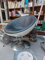 Draaistoel retro, Huis en Inrichting, Stoelen, Ophalen, Zo goed als nieuw, Wit, Eén