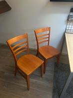 2 houten stoelen, Ophalen, Twee, Bruin, Zo goed als nieuw