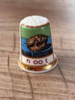 Vingerhoedje Noot (aap noot mies), Verzamelen, Vingerhoedjes, Ophalen of Verzenden, Zo goed als nieuw