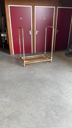 IJzeren bok, Doe-het-zelf en Verbouw, Metalen, Ophalen, Zo goed als nieuw, IJzer