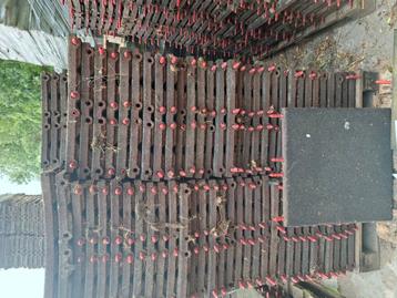 Rubberen tegels 50x50x4.5 cm staltegels stalmatten  beschikbaar voor biedingen