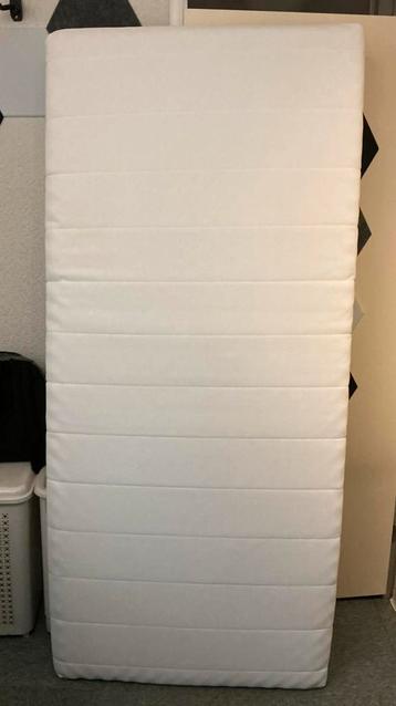 IKEA Tarva bedframe, lattenbodem en matras 90 x 200 - afbeelding 5
