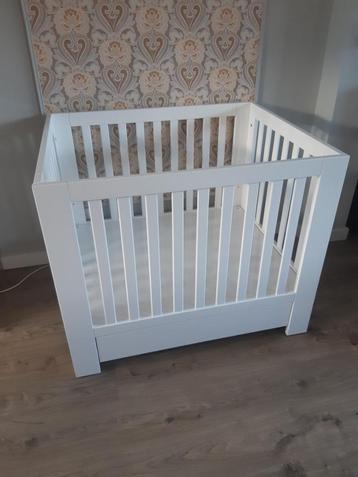 Kidsmill Alaska box met lade wit hoogglans beschikbaar voor biedingen