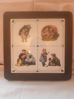 Oud wandtegeltje Ot en Sien in houten frame. 4 afbeeldingen, Antiek en Kunst, Antiek | Wandborden en Tegels, Ophalen of Verzenden