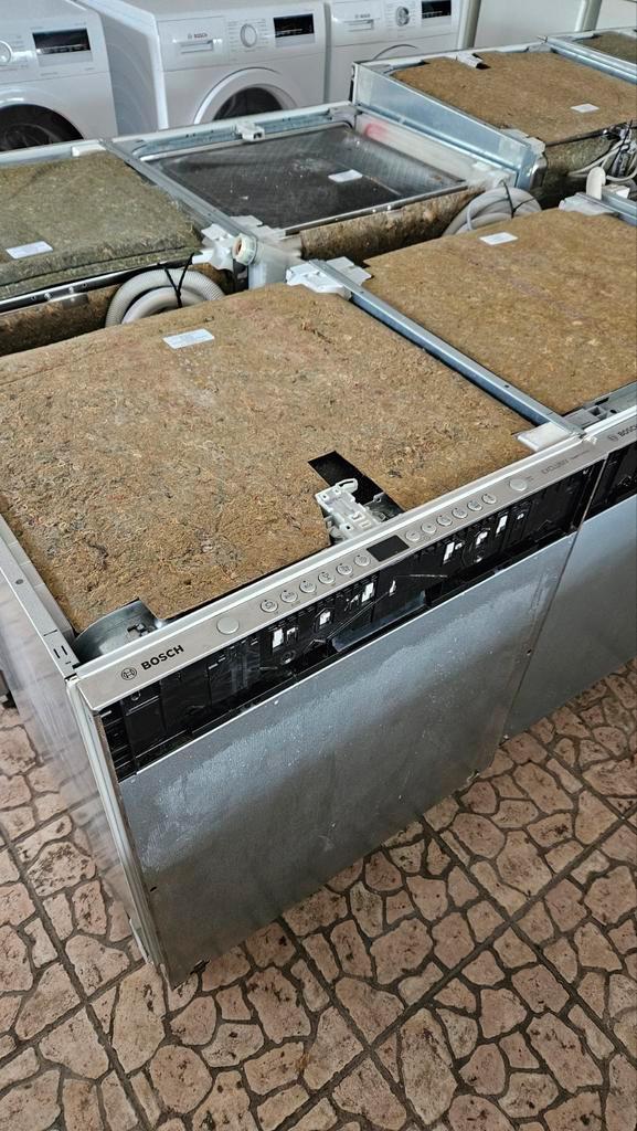 Nette Bosch inbouw vaatwasser Met besteklade inc Garantie, Witgoed en Apparatuur, Vaatwasmachines, Zo goed als nieuw, Inbouw, Minder dan 85 cm