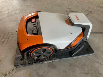 Stihl imow 7.0  maait tot 5000m2! app besturing beschikbaar voor biedingen