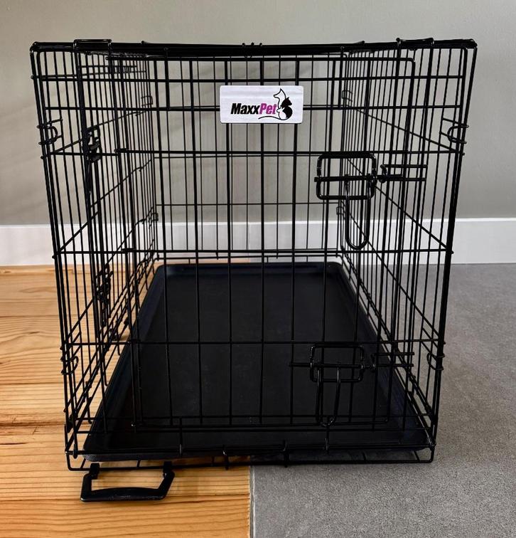 Hondenbench / bench MaxxPet - Opvouwbaar - Zwart - Medium, Dieren en Toebehoren, Hondenbenches, Zo goed als nieuw, Ophalen