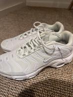 Nike air max plus maat 44, Wit, Nieuw, Ophalen of Verzenden, Sneakers of Gympen