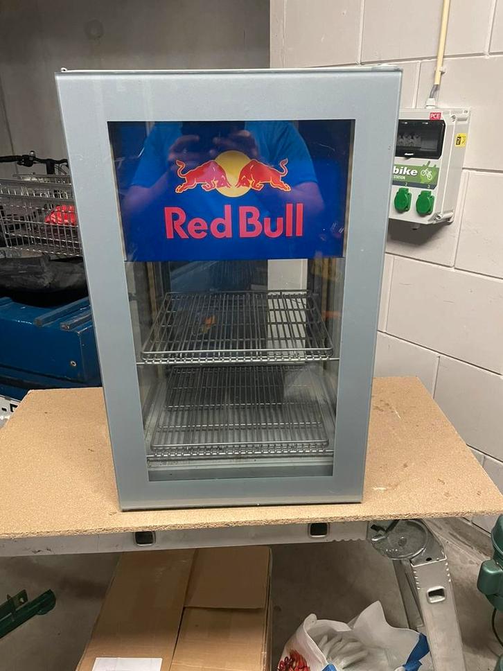 red bull koelkastje zonder koeling, Witgoed en Apparatuur, Koelkasten en IJskasten, Zo goed als nieuw, Zonder vriesvak, Minder dan 75 liter