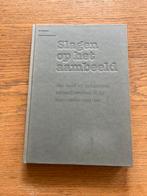 Schitterend boek Slagen op het aambeeld, historisch Oss, Boeken, Ophalen of Verzenden, Zo goed als nieuw